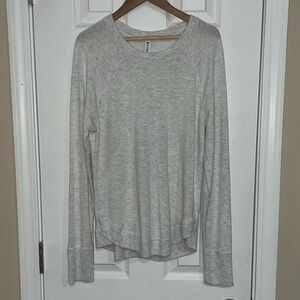 Athleta Womens Mindset Sweatshirt Heathered Gray Long‎ Sleeve Soft Size Small
